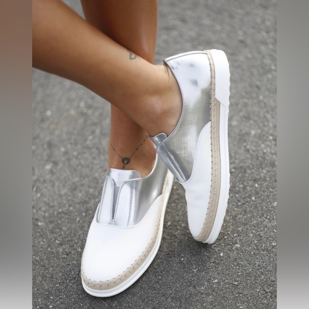 Tod’s white silver leather Espadrille slip on Sneakers Size 35